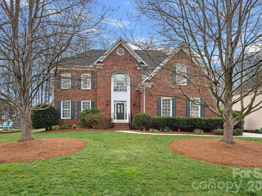 8507 Arley Hall Court, Waxhaw, NC 28173.  MLS# CAR4353416, YatesRealty ID 3293. 