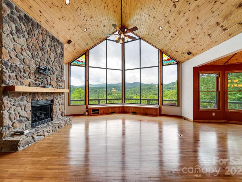 1181 Tobacco Branch Road, Almond, NC 28702.  MLS# CAR4293762, YatesRealty ID 32930. 