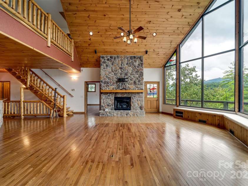 1181 Tobacco Branch Road, Almond, NC 28702.  MLS# CAR4293762, YatesRealty ID 32930. 