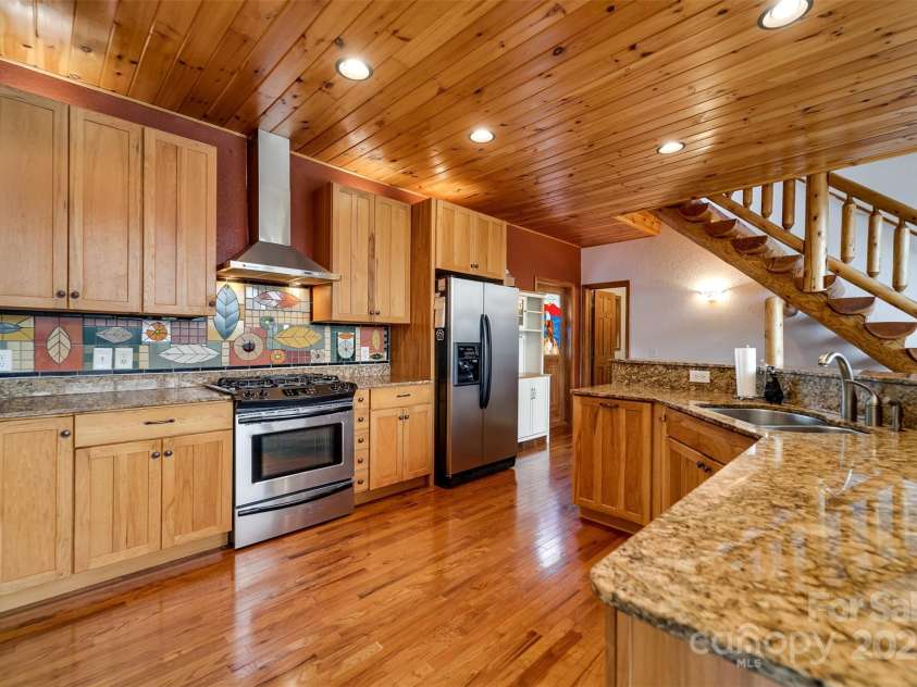 1181 Tobacco Branch Road, Almond, NC 28702.  MLS# CAR4293762, YatesRealty ID 32930. 