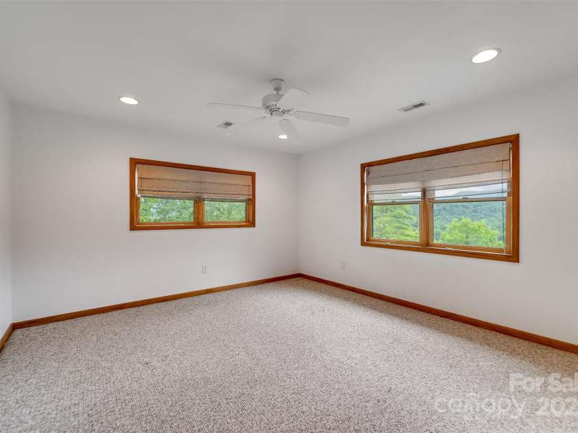 1181 Tobacco Branch Road, Almond, NC 28702.  MLS# CAR4293762, YatesRealty ID 32930. 