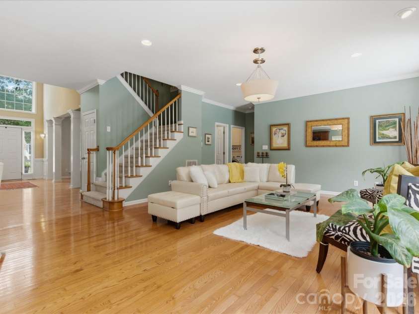 8603 Tintinhull Lane, Waxhaw, NC 28173.  MLS# CAR4384548, YatesRealty ID 32931. 
