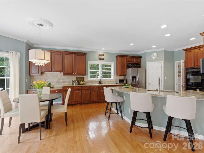 8603 Tintinhull Lane, Waxhaw, NC 28173.  MLS# CAR4384548, YatesRealty ID 32931. 