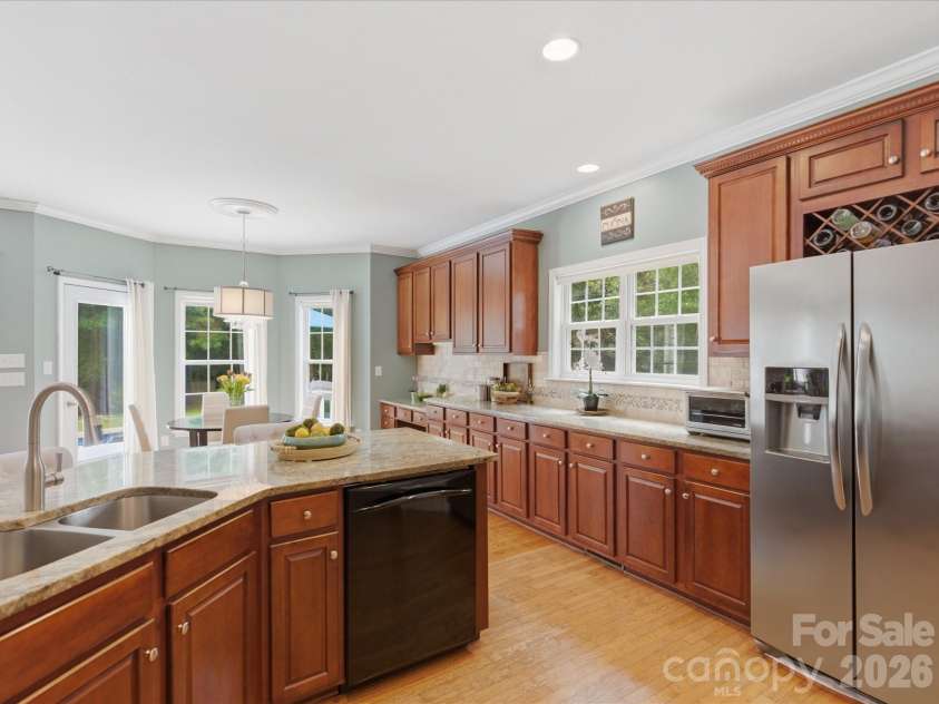 8603 Tintinhull Lane, Waxhaw, NC 28173.  MLS# CAR4384548, YatesRealty ID 32931. 