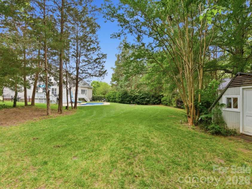 8603 Tintinhull Lane, Waxhaw, NC 28173.  MLS# CAR4384548, YatesRealty ID 32931. 