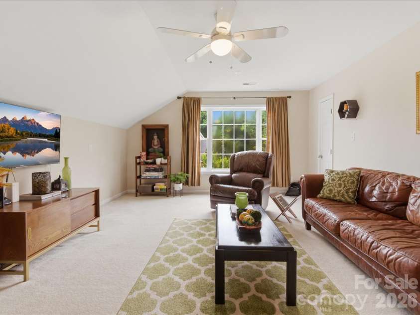 8603 Tintinhull Lane, Waxhaw, NC 28173.  MLS# CAR4384548, YatesRealty ID 32931. Bonus/ Flex