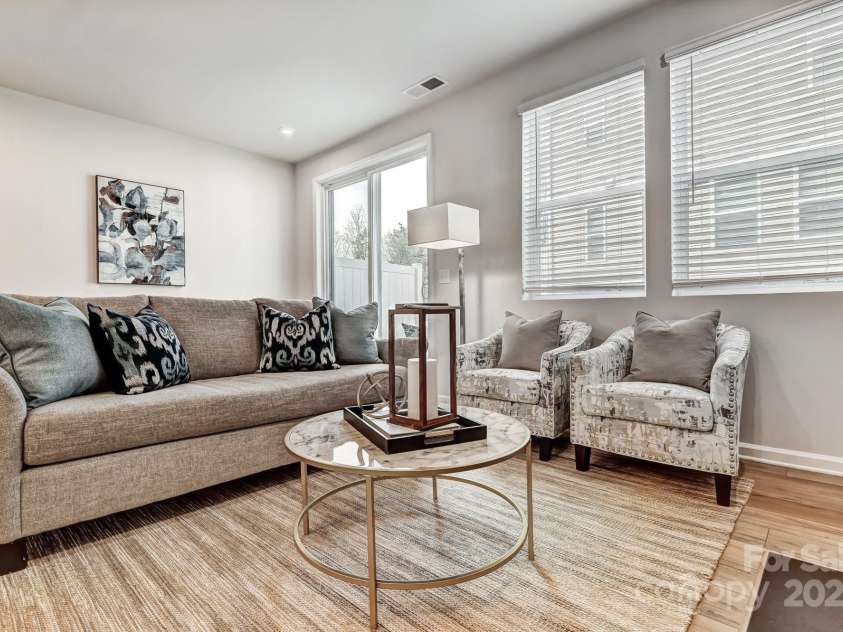 11012 Engelmann Lane, Charlotte, NC 28269.  MLS# CAR4293803, YatesRealty ID 32932. For representation purposes of floorplan only, actual homesite is under construction and design and structural options may vary