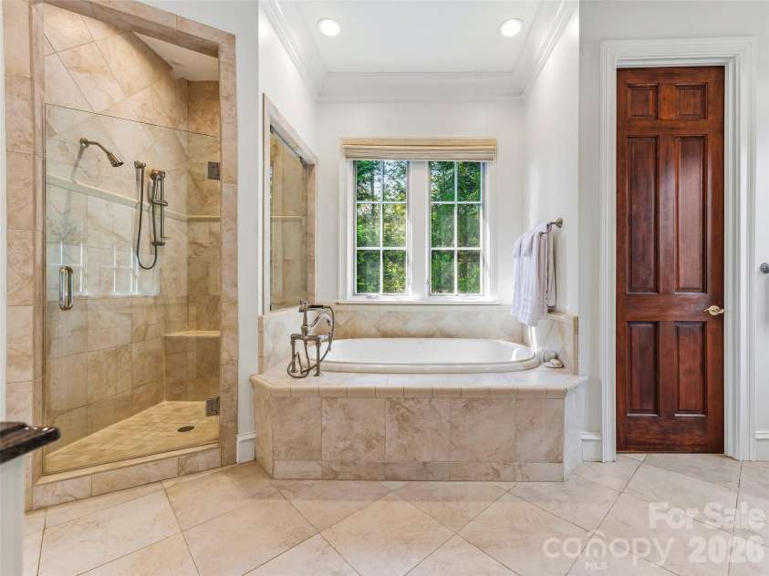 9 Linkside Court, Arden, NC 28704.  MLS# CAR4388281, YatesRealty ID 32932. 