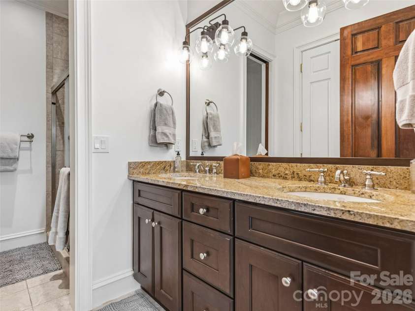 9 Linkside Court, Arden, NC 28704.  MLS# CAR4388281, YatesRealty ID 32932. 