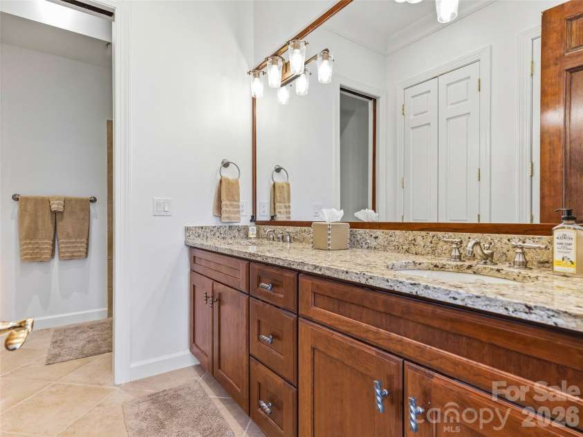 9 Linkside Court, Arden, NC 28704.  MLS# CAR4388281, YatesRealty ID 32932. 