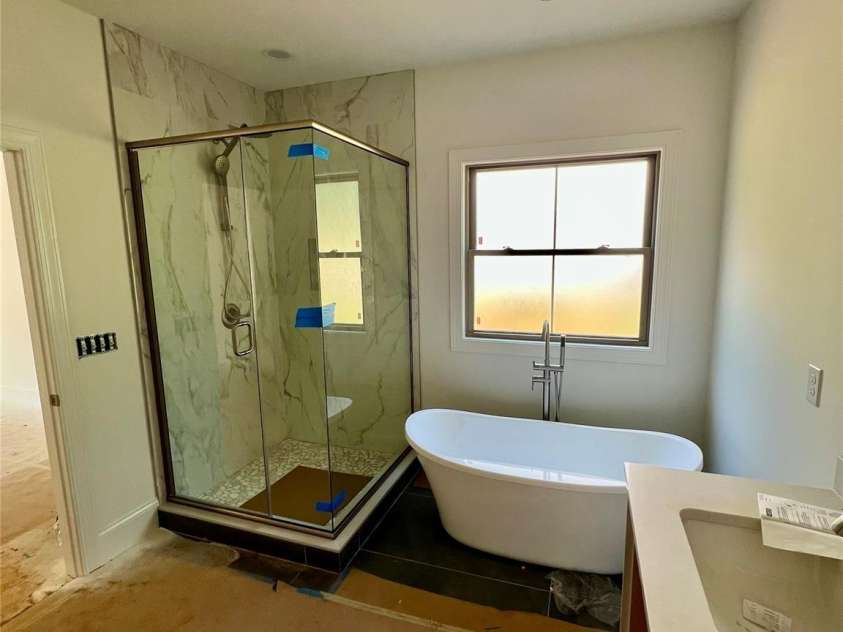 4205 9th Street None, Hickory, NC 28601.  MLS# CAR4292935, YatesRealty ID 32933. 