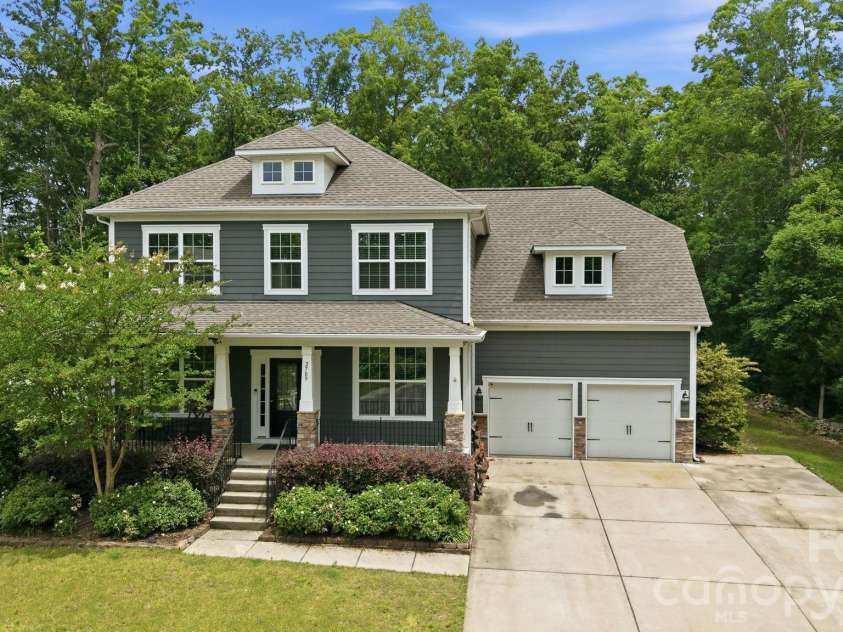 2709 Sugaree Court, Waxhaw, NC 28173.  MLS# CAR4378563, YatesRealty ID 32934. 