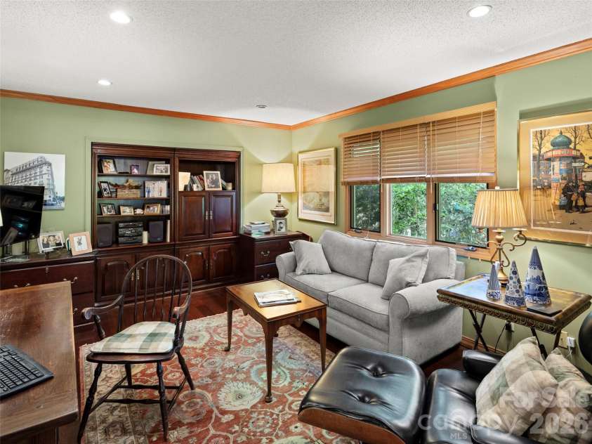 20 Clubside Drive, Asheville, NC 28804.  MLS# CAR4393618, YatesRealty ID 32941. Den/office