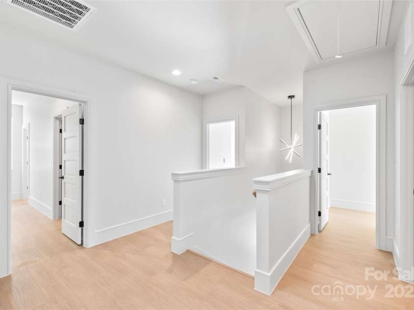 2635 Phillips Avenue, Charlotte, NC 28208.  MLS# CAR4284697, YatesRealty ID 32941. 