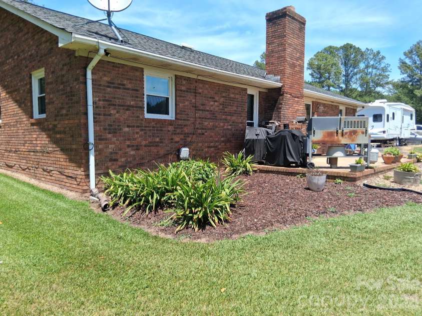 1415 Old US 221A Highway, Mooresboro, NC 28114.  MLS# CAR4395849, YatesRealty ID 32942. 