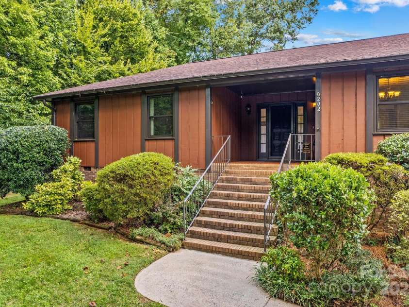 202 Cedarwood Drive, Salisbury, NC 28147.  MLS# CAR4330124, YatesRealty ID 32942. 