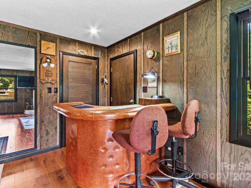 202 Cedarwood Drive, Salisbury, NC 28147.  MLS# CAR4330124, YatesRealty ID 32942. 