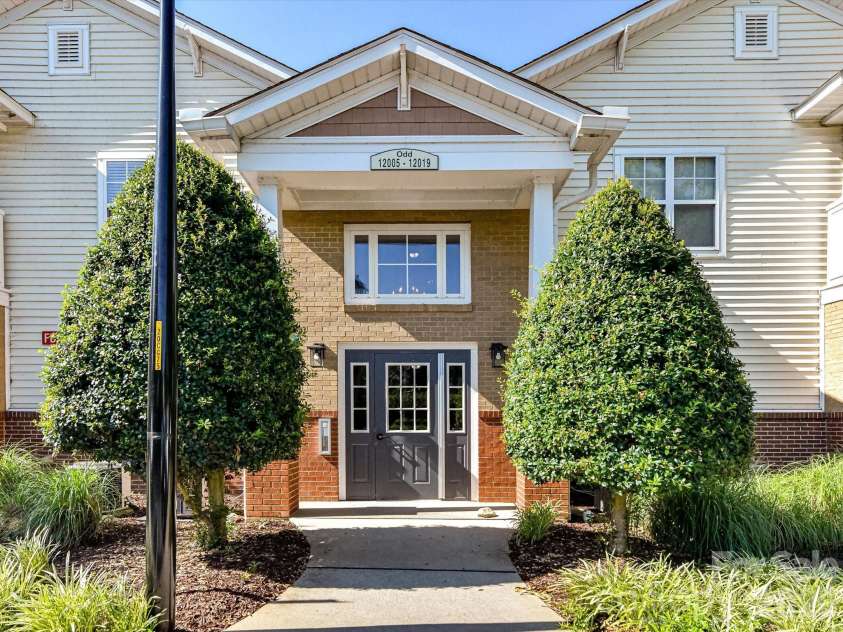 12005 Copper Mountain Boulevard, Charlotte, NC 28277.  MLS# CAR4396899, YatesRealty ID 32943. 