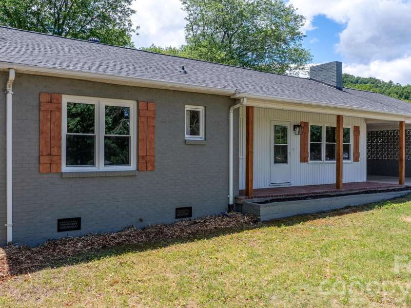 1102 Afton Drive, Cajahs Mountain, NC 28645.  MLS# CAR4397341, YatesRealty ID 32944. 