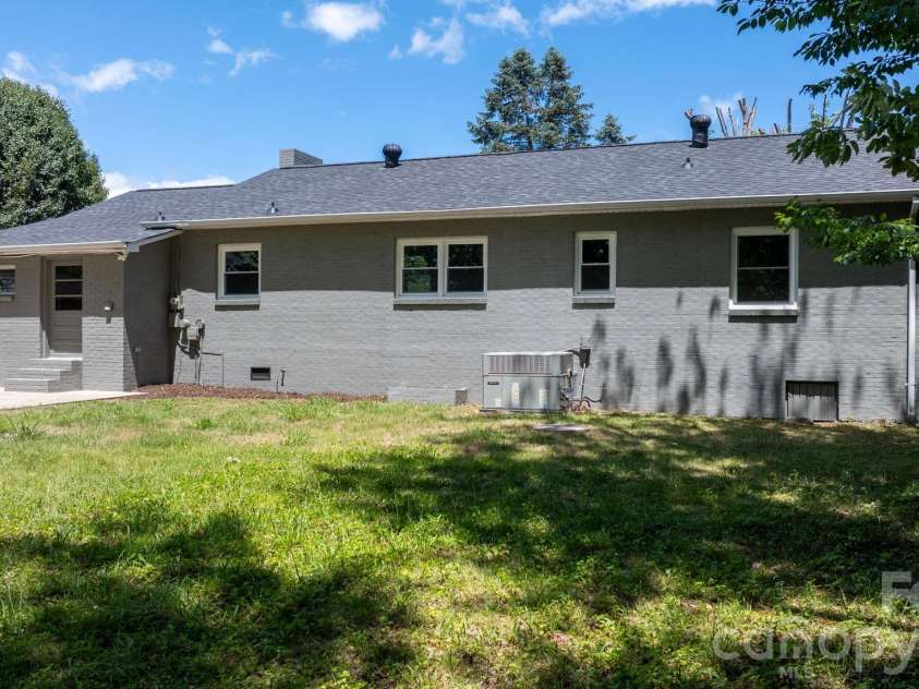 1102 Afton Drive, Cajahs Mountain, NC 28645.  MLS# CAR4397341, YatesRealty ID 32944. 