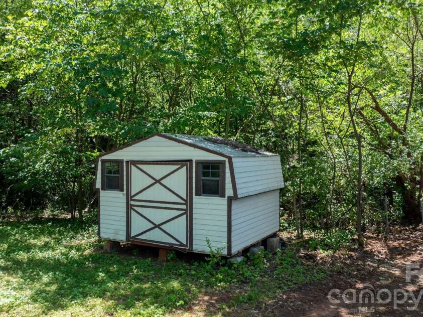 1102 Afton Drive, Cajahs Mountain, NC 28645.  MLS# CAR4397341, YatesRealty ID 32944. 
