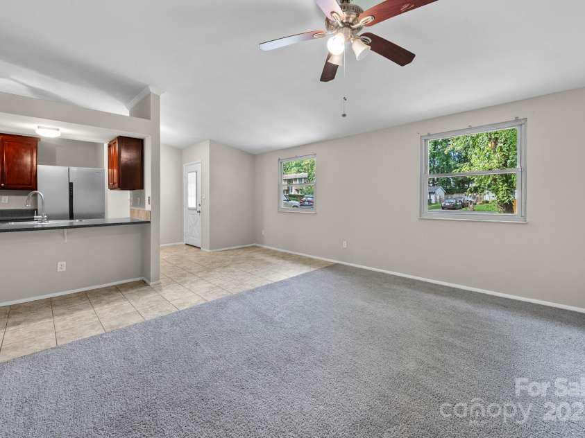 8100 Bald Ridge Drive, Charlotte, NC 28227.  MLS# CAR4291994, YatesRealty ID 32944. 