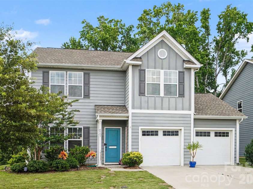 4503 Bent Green Lane, Monroe, NC 28112.  MLS# CAR4392410, YatesRealty ID 32946. 