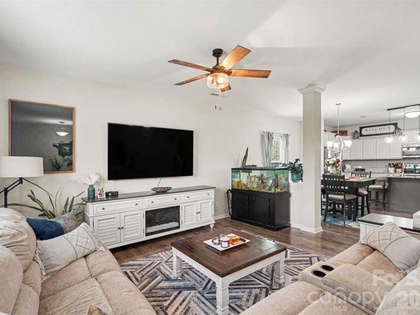 4503 Bent Green Lane, Monroe, NC 28112.  MLS# CAR4392410, YatesRealty ID 32946. 