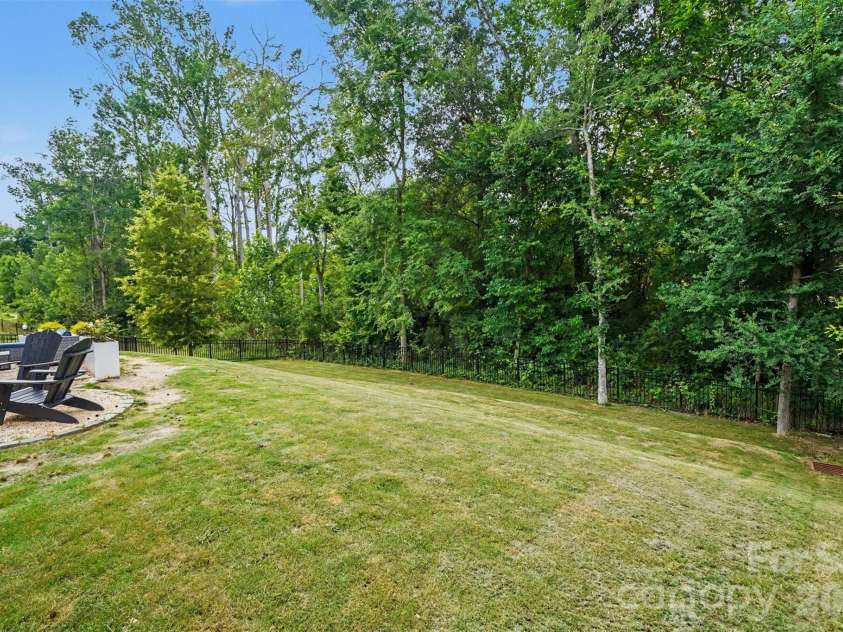 4503 Bent Green Lane, Monroe, NC 28112.  MLS# CAR4392410, YatesRealty ID 32946. 