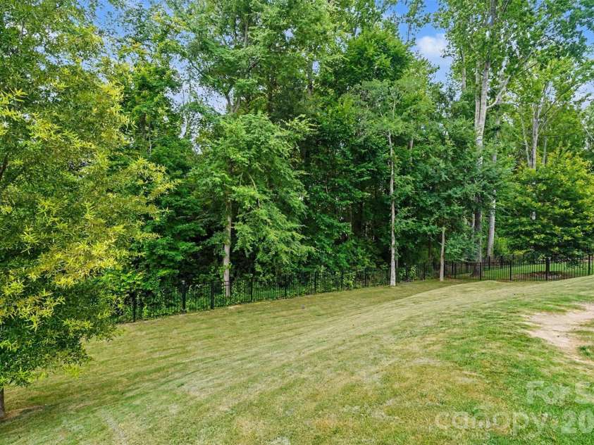 4503 Bent Green Lane, Monroe, NC 28112.  MLS# CAR4392410, YatesRealty ID 32946. 