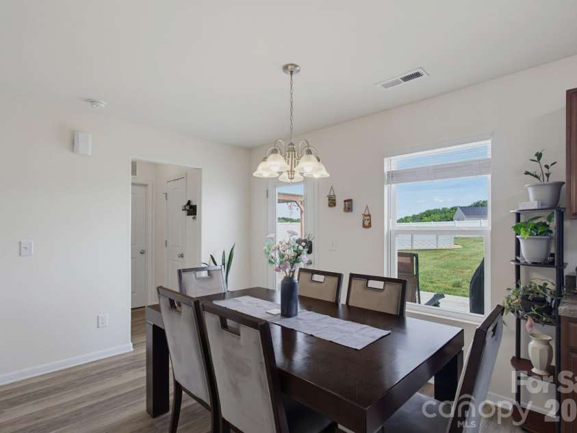 660 Tyro Road, Lexington, NC 27295.  MLS# CAR4395583, YatesRealty ID 32947. 