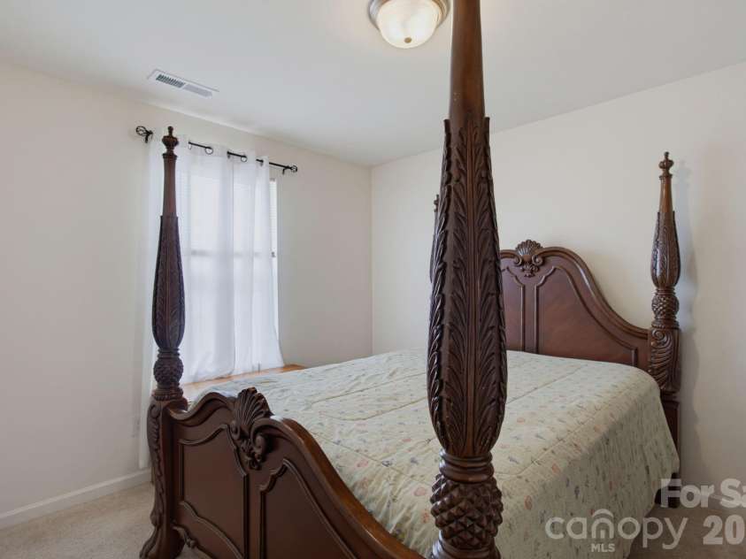 660 Tyro Road, Lexington, NC 27295.  MLS# CAR4395583, YatesRealty ID 32947. 