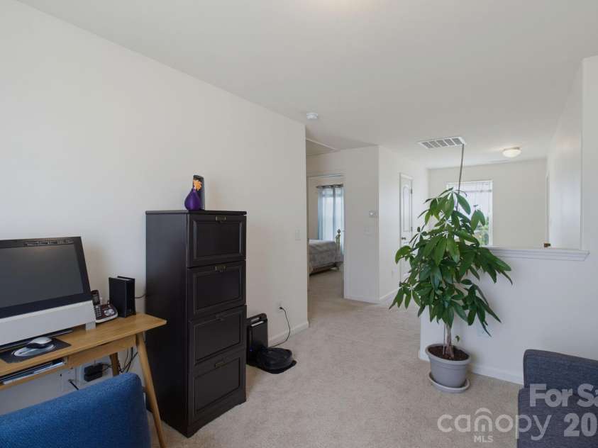 660 Tyro Road, Lexington, NC 27295.  MLS# CAR4395583, YatesRealty ID 32947. 