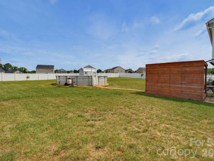 660 Tyro Road, Lexington, NC 27295.  MLS# CAR4395583, YatesRealty ID 32947. 