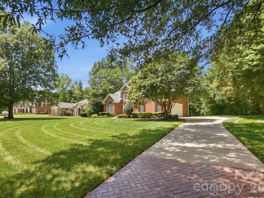 3818 Mourning Dove Drive, Weddington, NC 28104.  MLS# CAR4392796, YatesRealty ID 32948. 
