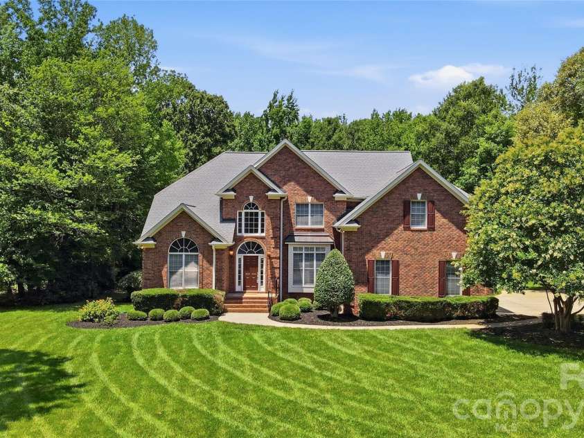 3818 Mourning Dove Drive, Weddington, NC 28104.  MLS# CAR4392796, YatesRealty ID 32948. Flat level yard on nearly 1 acre