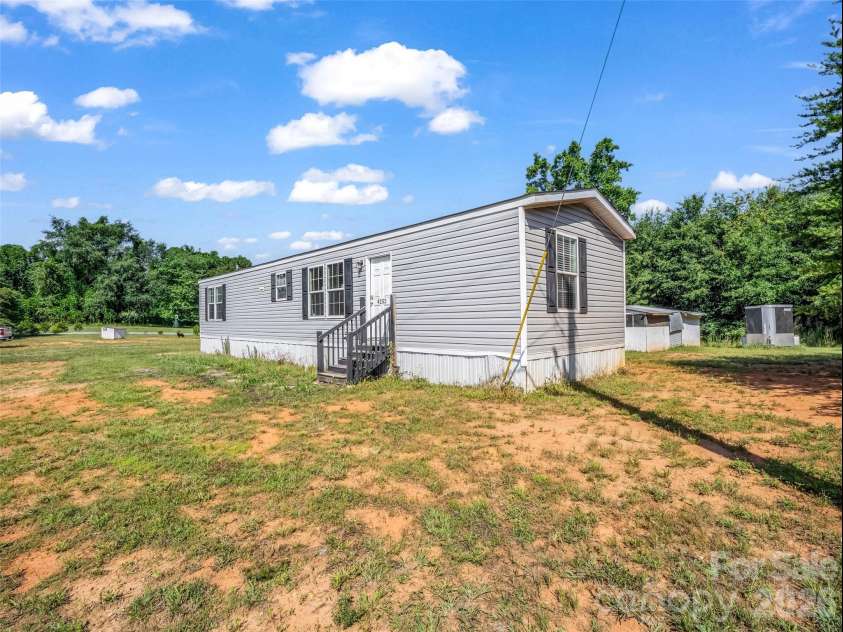 4252 Big Island Road, Rutherfordton, NC 28139.  MLS# CAR4397220, YatesRealty ID 32949. 