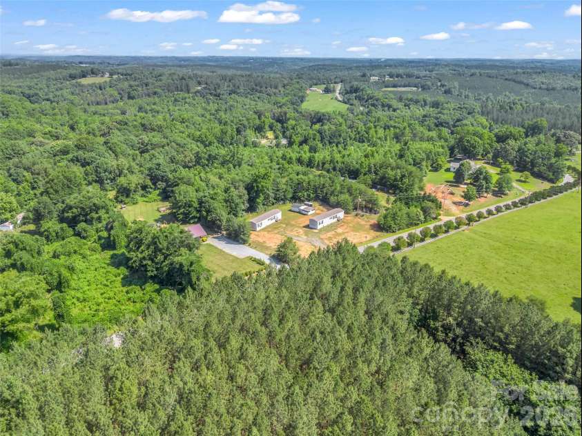 4252 Big Island Road, Rutherfordton, NC 28139.  MLS# CAR4397220, YatesRealty ID 32949. 