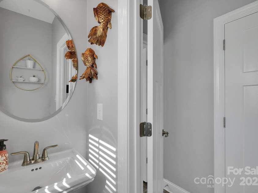 236 Pinnacle Crossing, Shelby, NC 28152.  MLS# CAR4313906, YatesRealty ID 3295. 