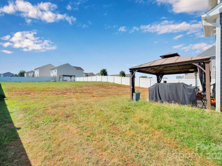 236 Pinnacle Crossing, Shelby, NC 28152.  MLS# CAR4313906, YatesRealty ID 3295. 