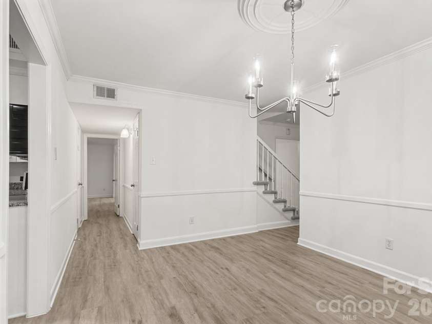 6748 Constitution Lane, Charlotte, NC 28210.  MLS# CAR4373188, YatesRealty ID 32950. 