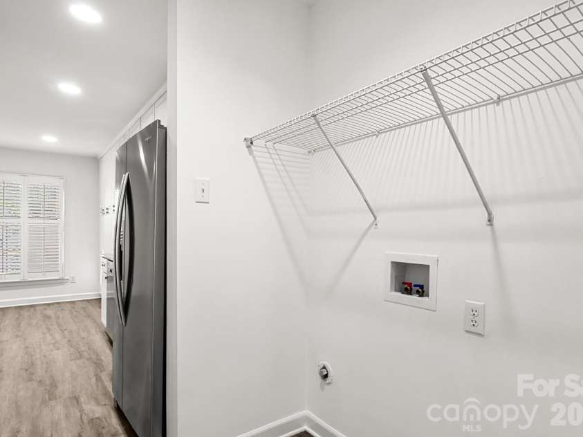 6748 Constitution Lane, Charlotte, NC 28210.  MLS# CAR4373188, YatesRealty ID 32950. 
