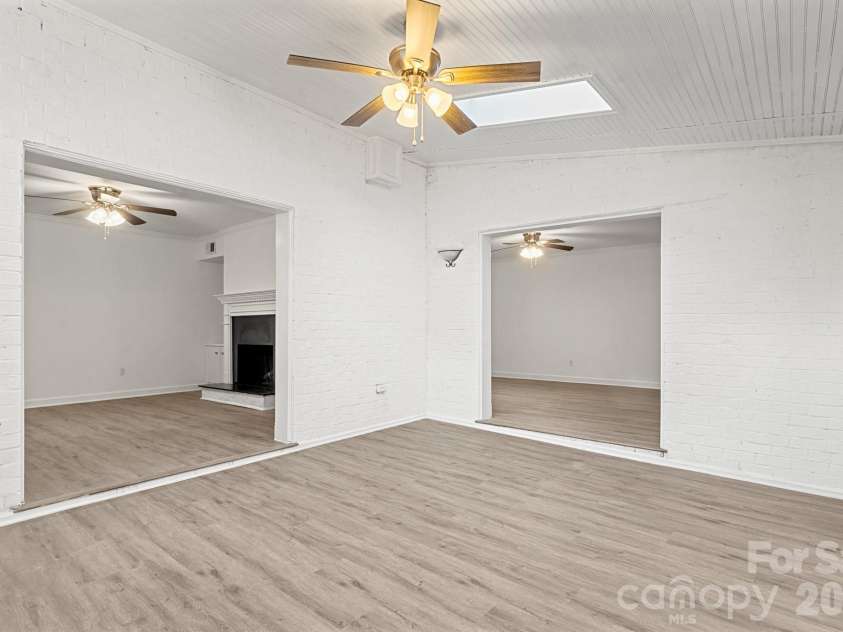 6748 Constitution Lane, Charlotte, NC 28210.  MLS# CAR4373188, YatesRealty ID 32950. 