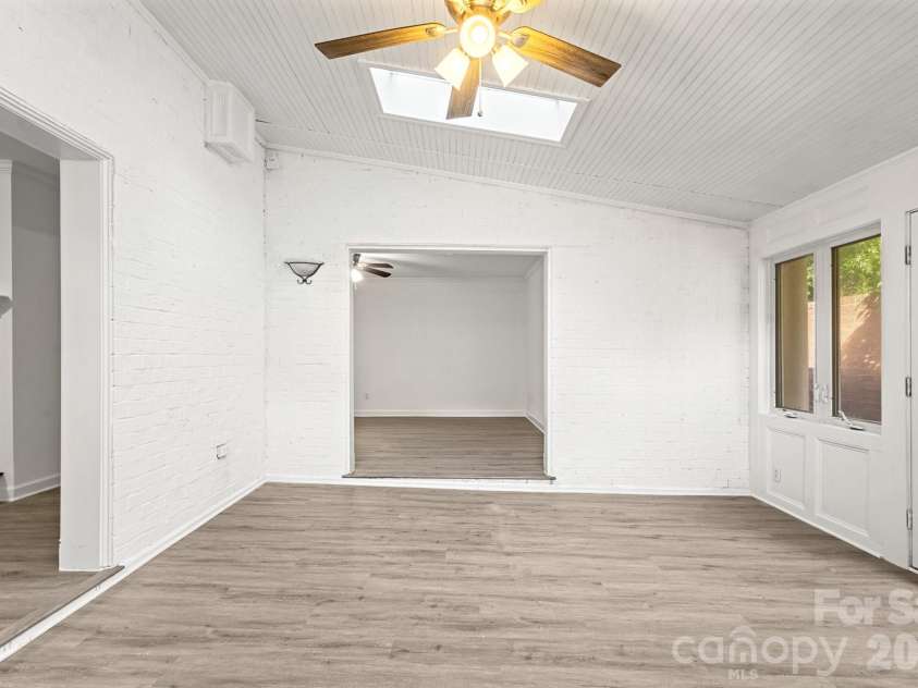 6748 Constitution Lane, Charlotte, NC 28210.  MLS# CAR4373188, YatesRealty ID 32950. 