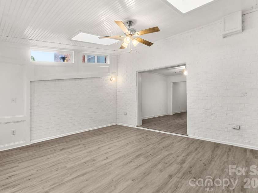 6748 Constitution Lane, Charlotte, NC 28210.  MLS# CAR4373188, YatesRealty ID 32950. 