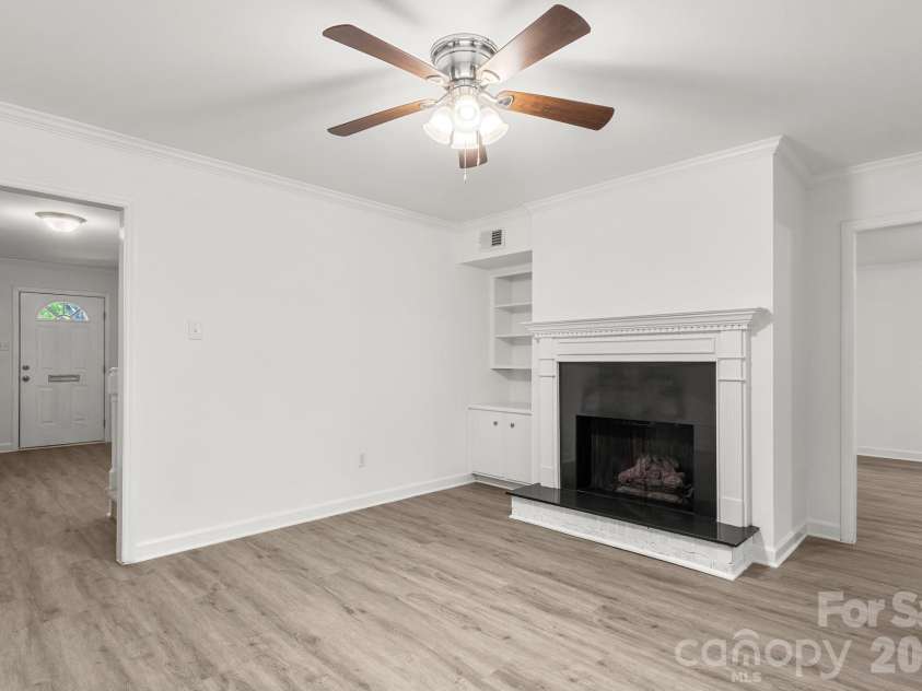6748 Constitution Lane, Charlotte, NC 28210.  MLS# CAR4373188, YatesRealty ID 32950. 