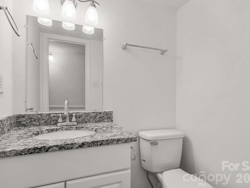 6748 Constitution Lane, Charlotte, NC 28210.  MLS# CAR4373188, YatesRealty ID 32950. 