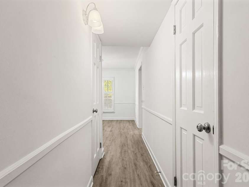 6748 Constitution Lane, Charlotte, NC 28210.  MLS# CAR4373188, YatesRealty ID 32950. 