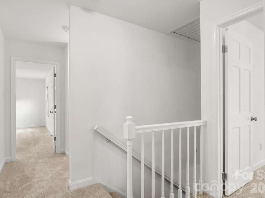 6748 Constitution Lane, Charlotte, NC 28210.  MLS# CAR4373188, YatesRealty ID 32950. 