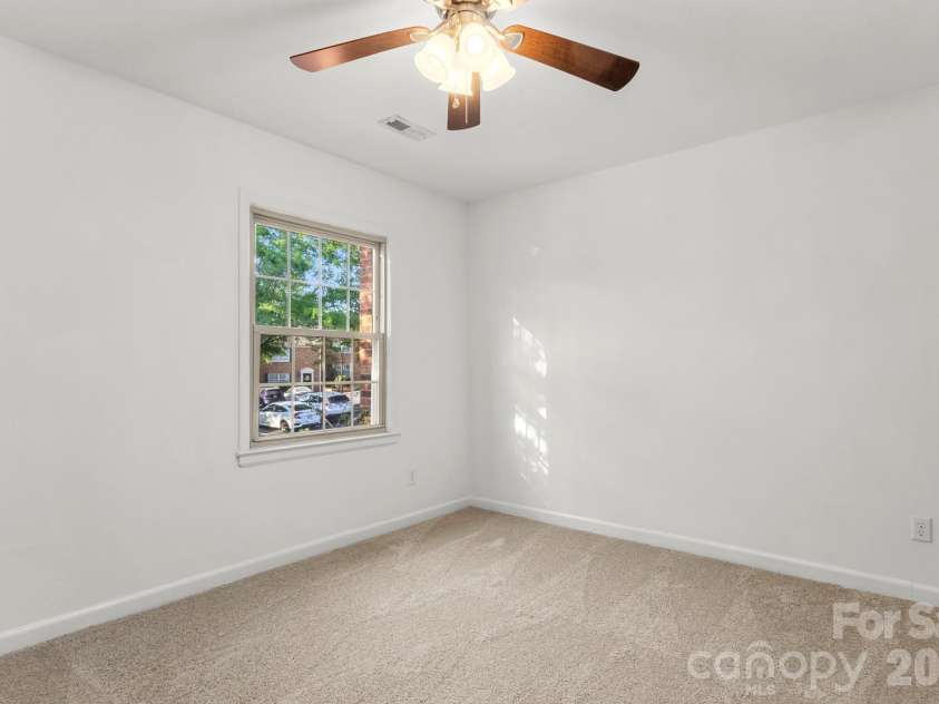 6748 Constitution Lane, Charlotte, NC 28210.  MLS# CAR4373188, YatesRealty ID 32950. 
